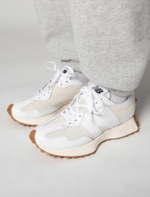 V89P New Balance 327 $52 gallery