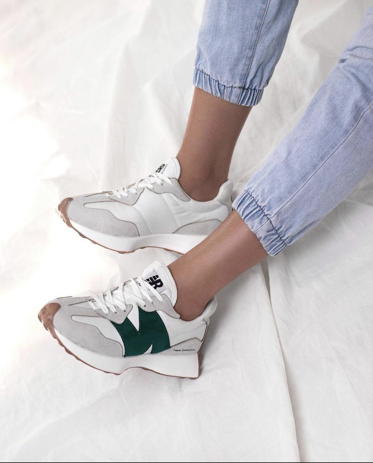 V89P New Balance 327 $52 gallery