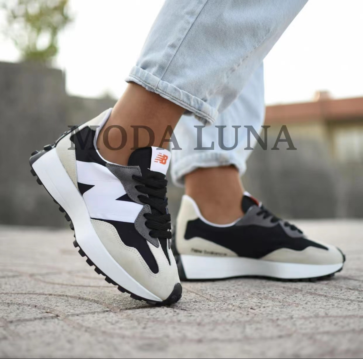 V89P New Balance 327 $52 gallery