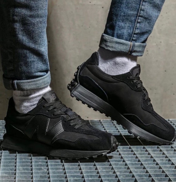V89P New Balance 327 $52 gallery