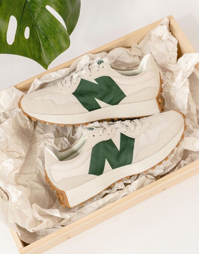 V89P New Balance 327 $52 gallery