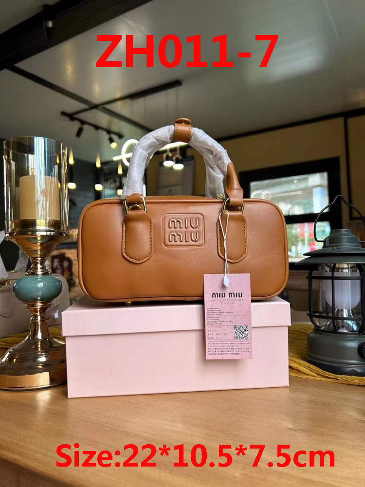 ZH011 Miu Miu Handbag 45$ gallery