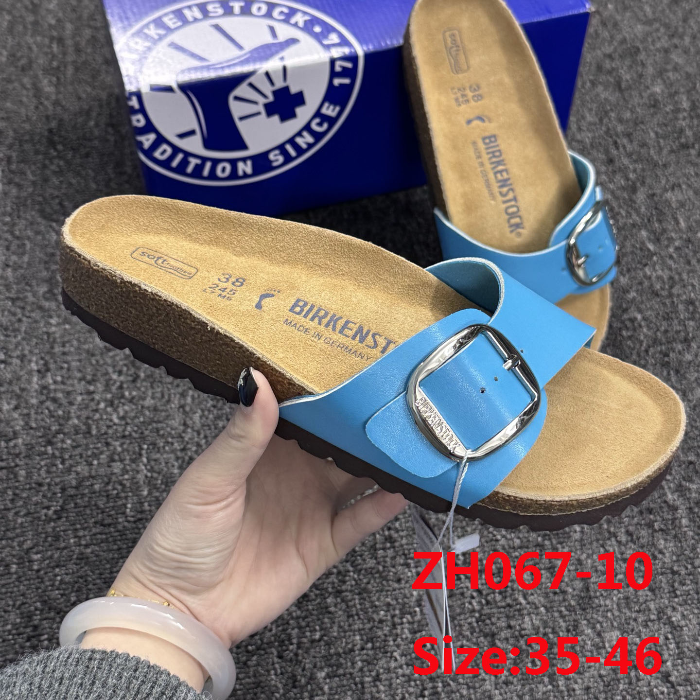 ZH067 Birkenstock Slippers 42$ gallery