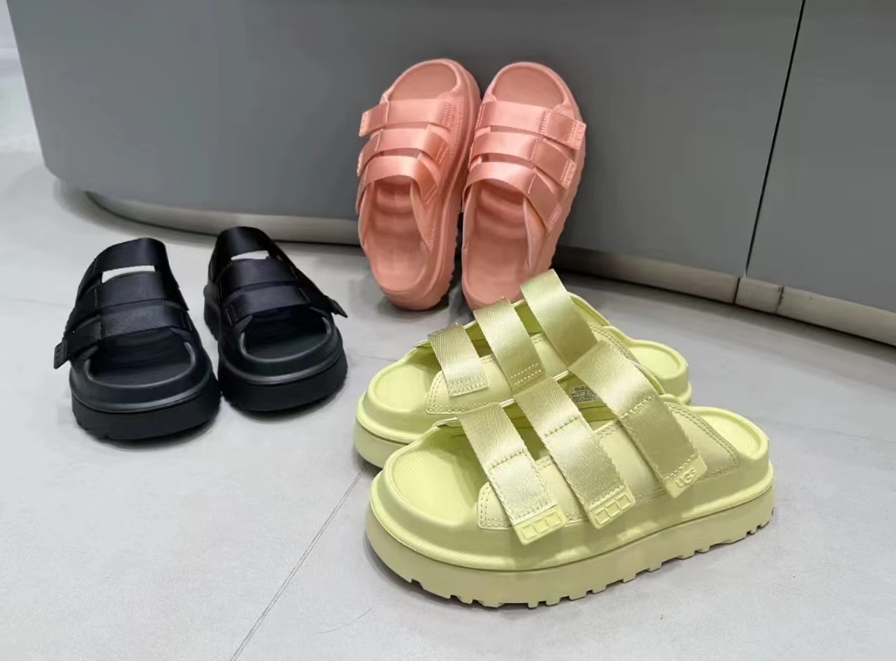 ZH072 UGG Slippers 49$ gallery