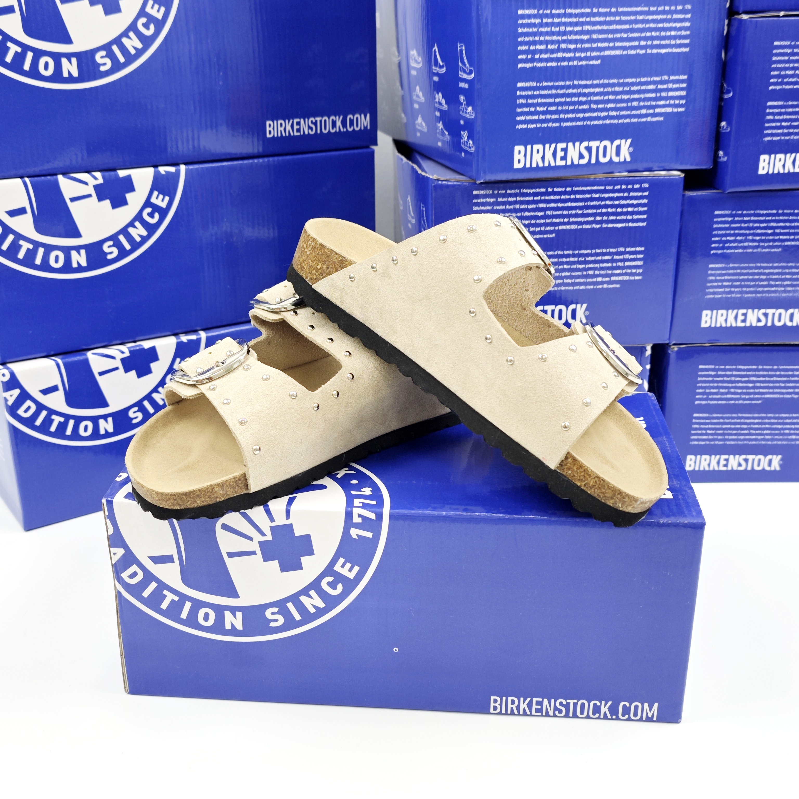 ZH089 Birkenstock Slippers 38$ gallery