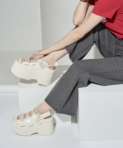 ZH104 UGG platform sandals 68$ gallery