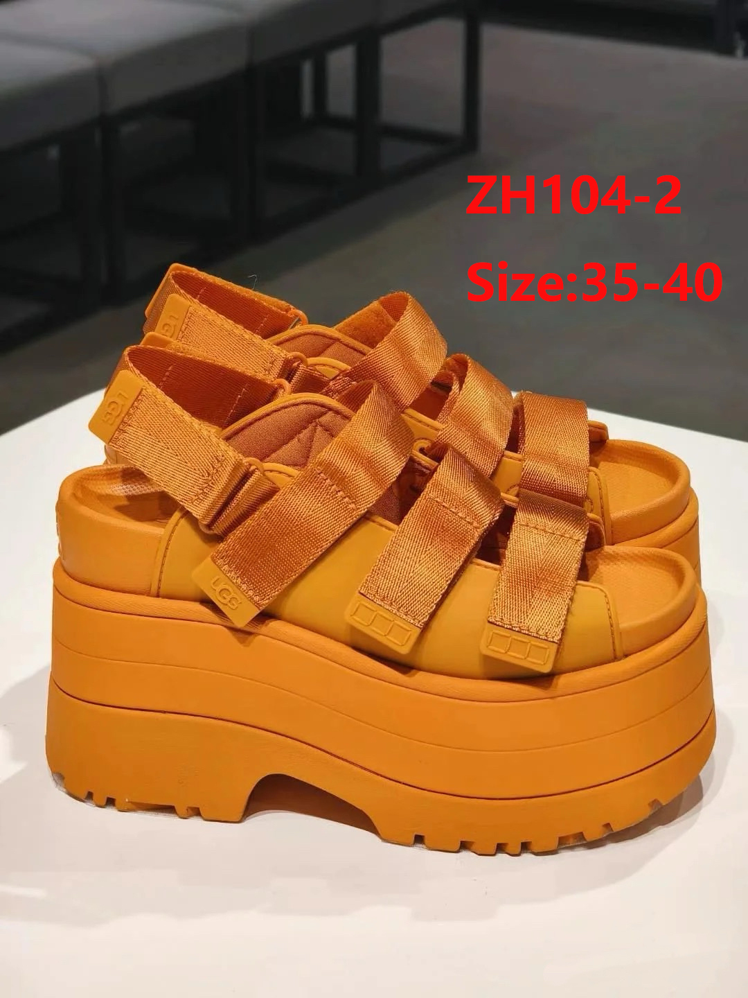 ZH104 UGG platform sandals 68$ gallery