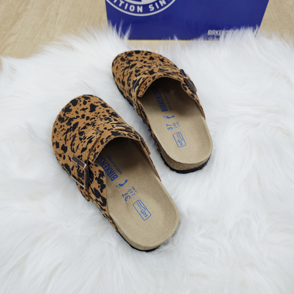 ZH142 Birkenstock slippers 38$ gallery
