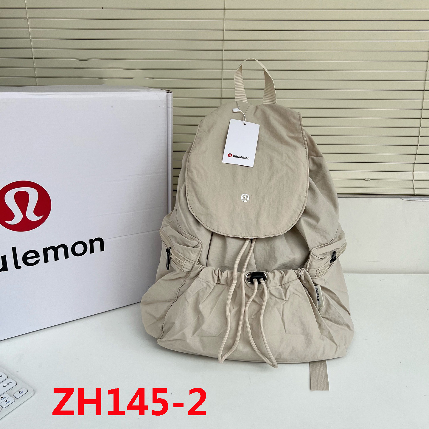 ZH145 Lululemon Quick Dry Bucket Bag 32$ gallery