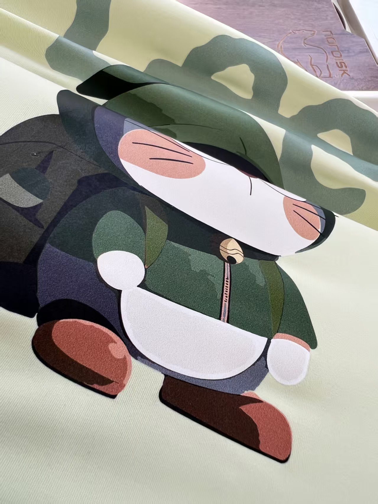 ZH181 Lee Doraemon Family wear Nylon  T-shirt 22$ gallery