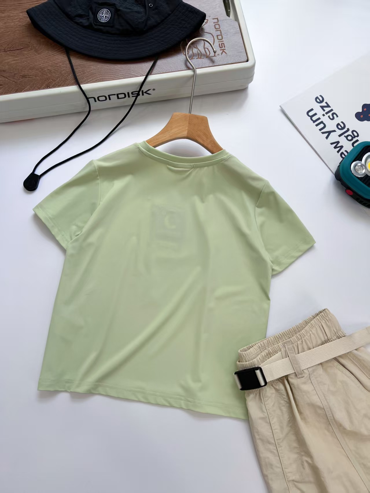ZH181 Lee Doraemon Family wear Nylon  T-shirt 22$ gallery