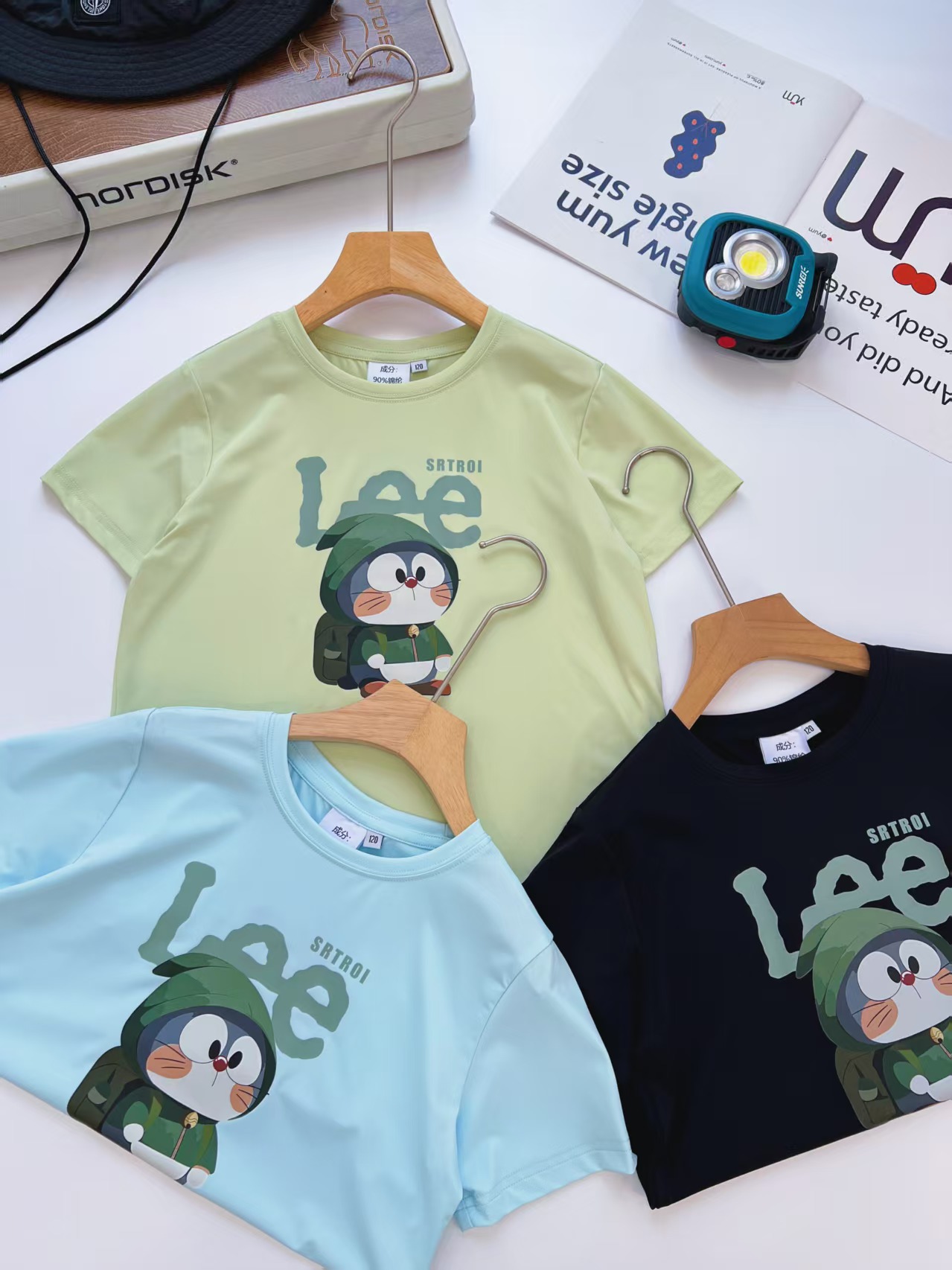 ZH181 Lee Doraemon Family wear Nylon  T-shirt 22$ gallery