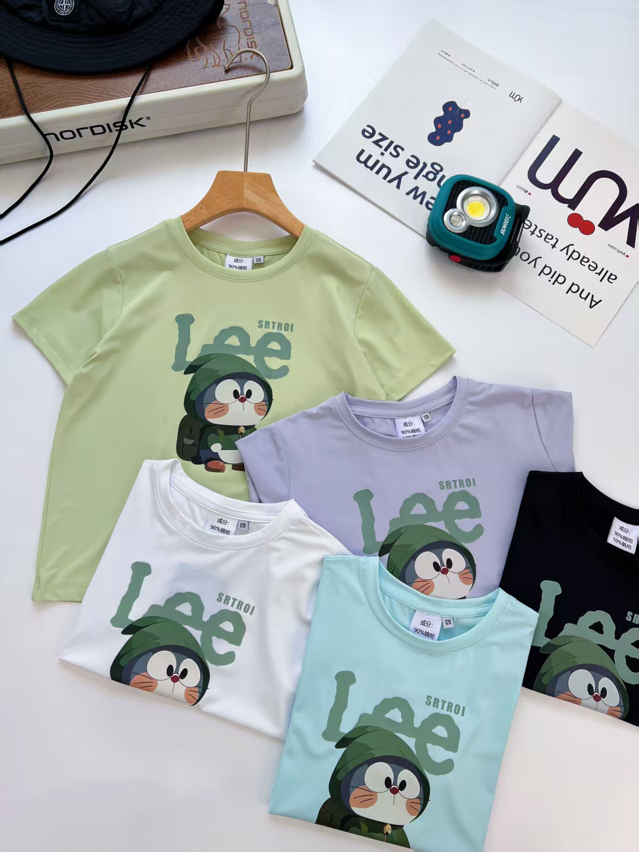 ZH181 Lee Doraemon Family wear Nylon  T-shirt 22$ gallery