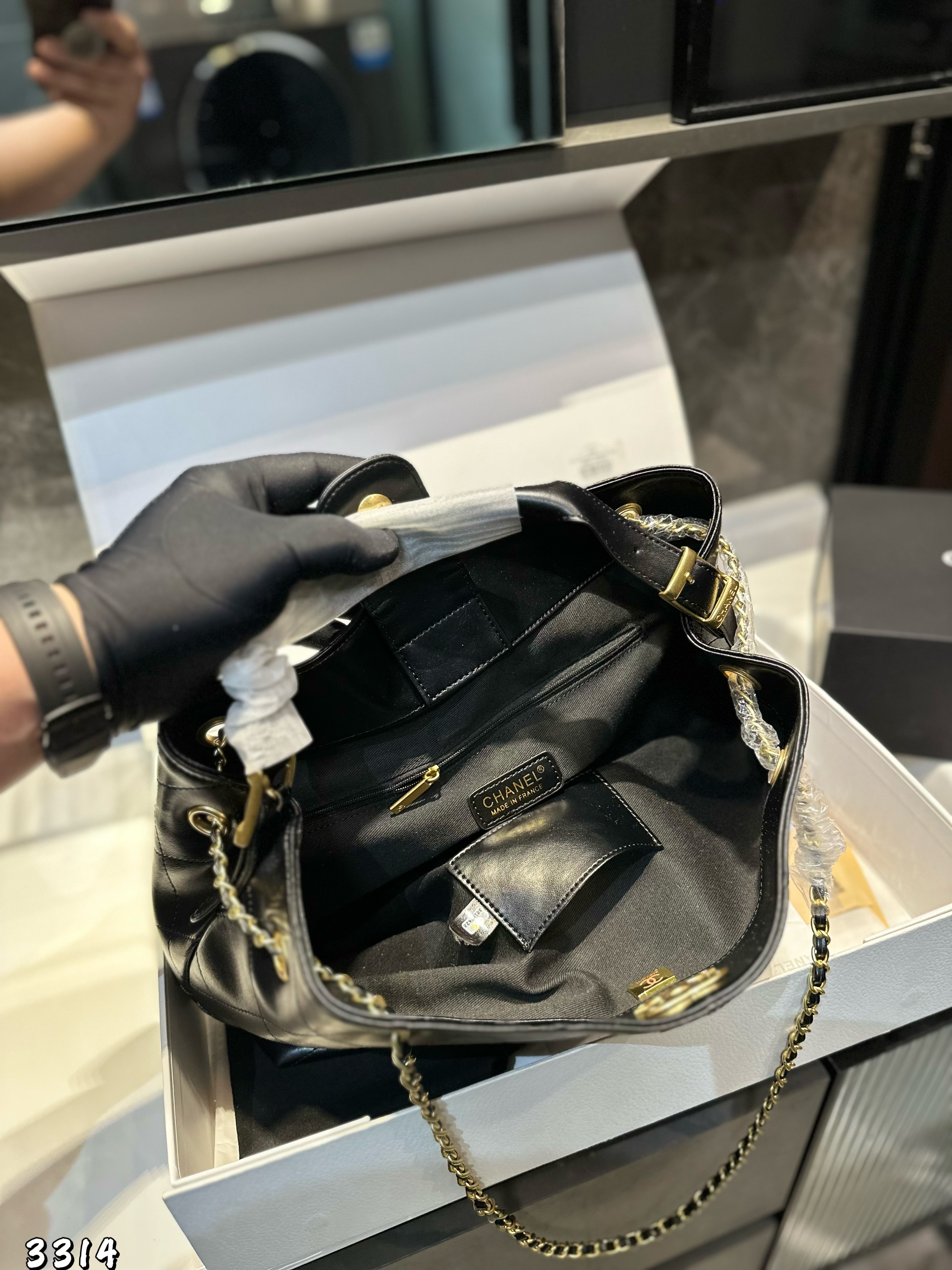ZH240 CHANEL Bag 62-68$ gallery