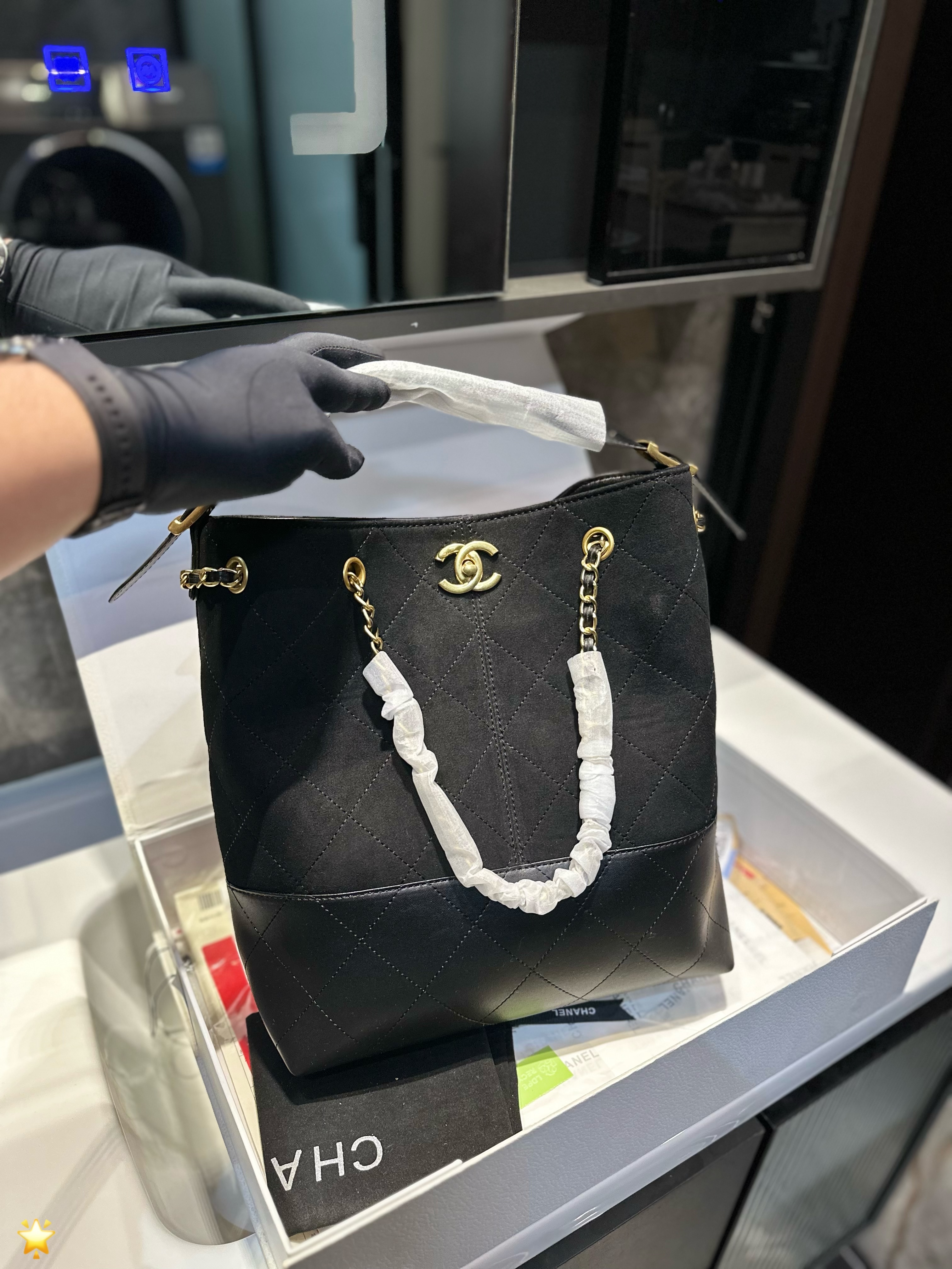 ZH240 CHANEL Bag 62-68$ gallery