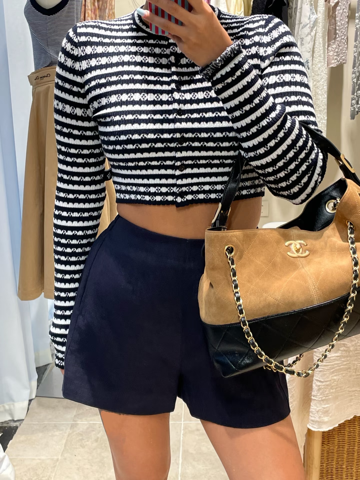 ZH240 CHANEL Bag 62-68$ gallery