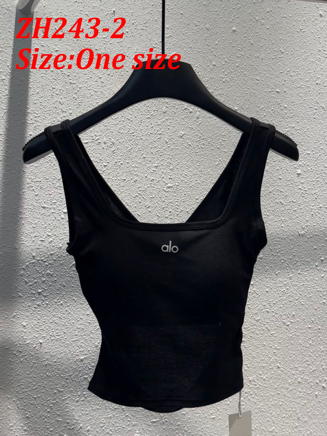 ZH243 ALO Sports Vest 23.6$ gallery