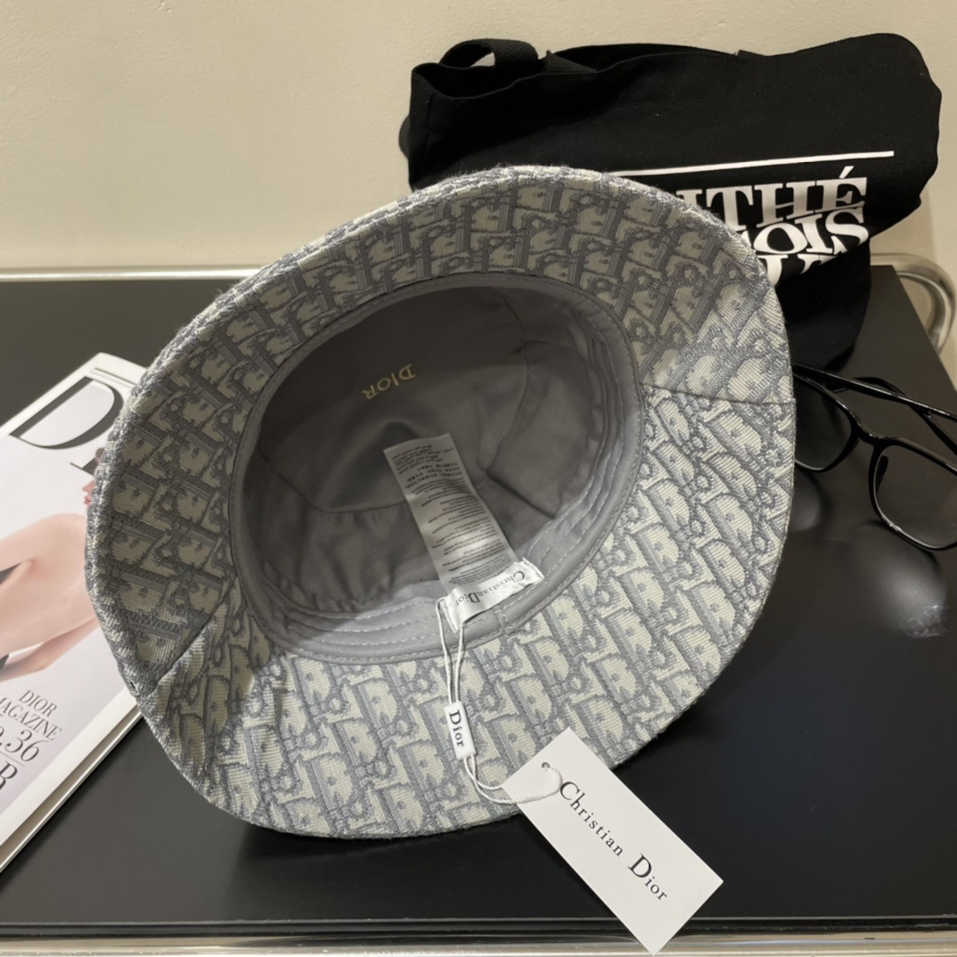 ZH322 Dior bucket hat 28$ gallery