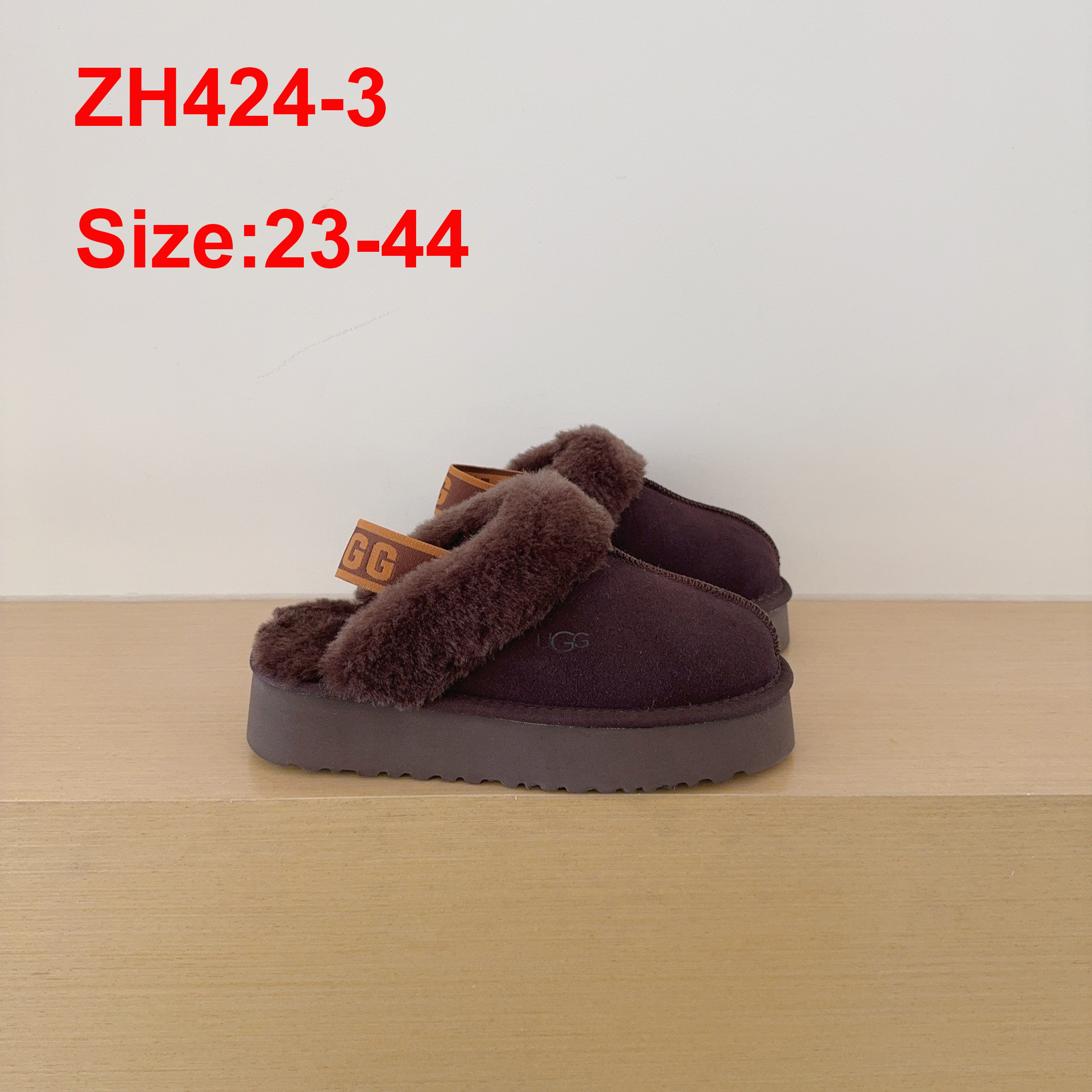 ZH424 UGG platform slippers kids 45$ gallery