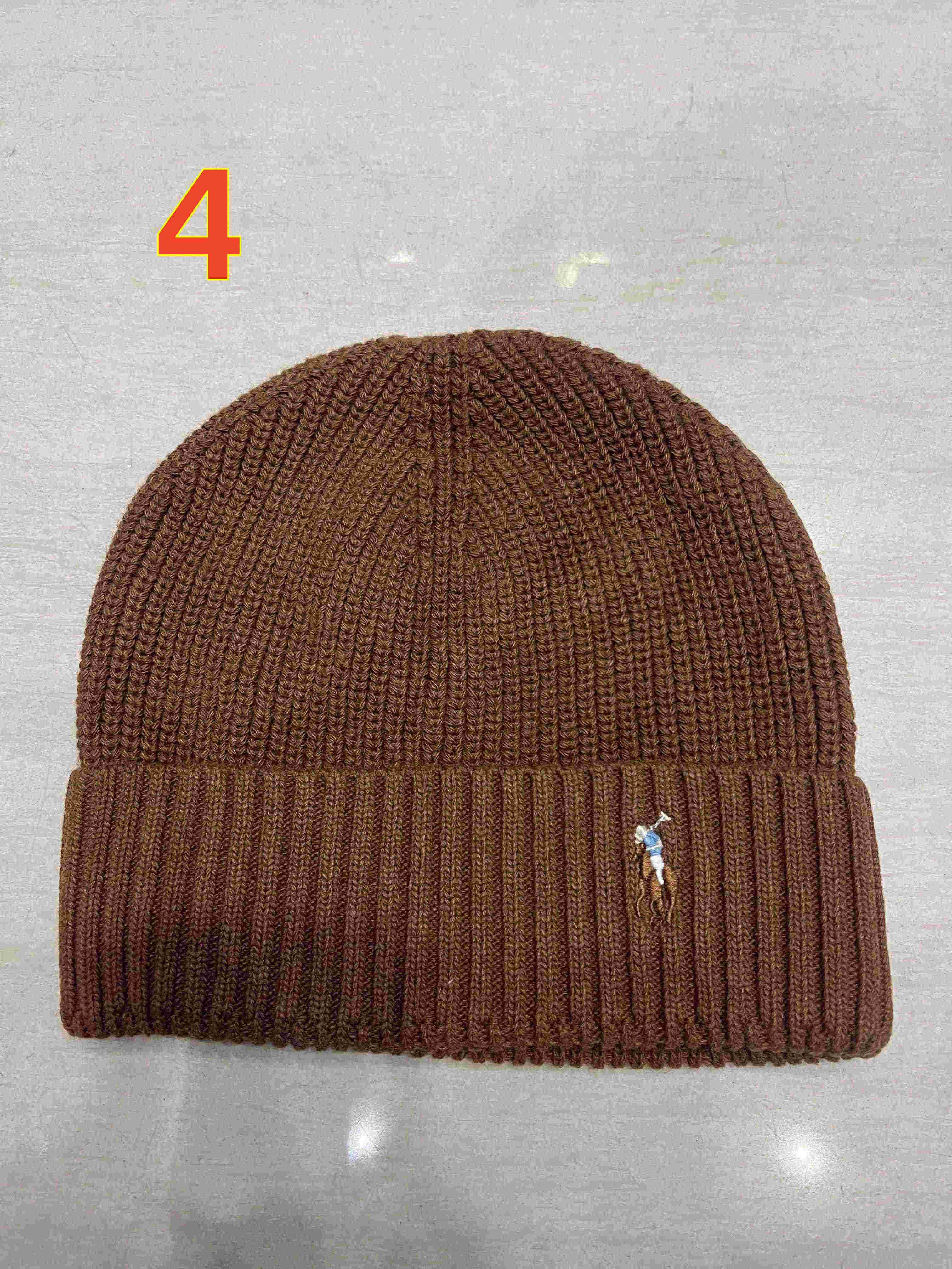 22.99$   POLO   206-4911-M gallery