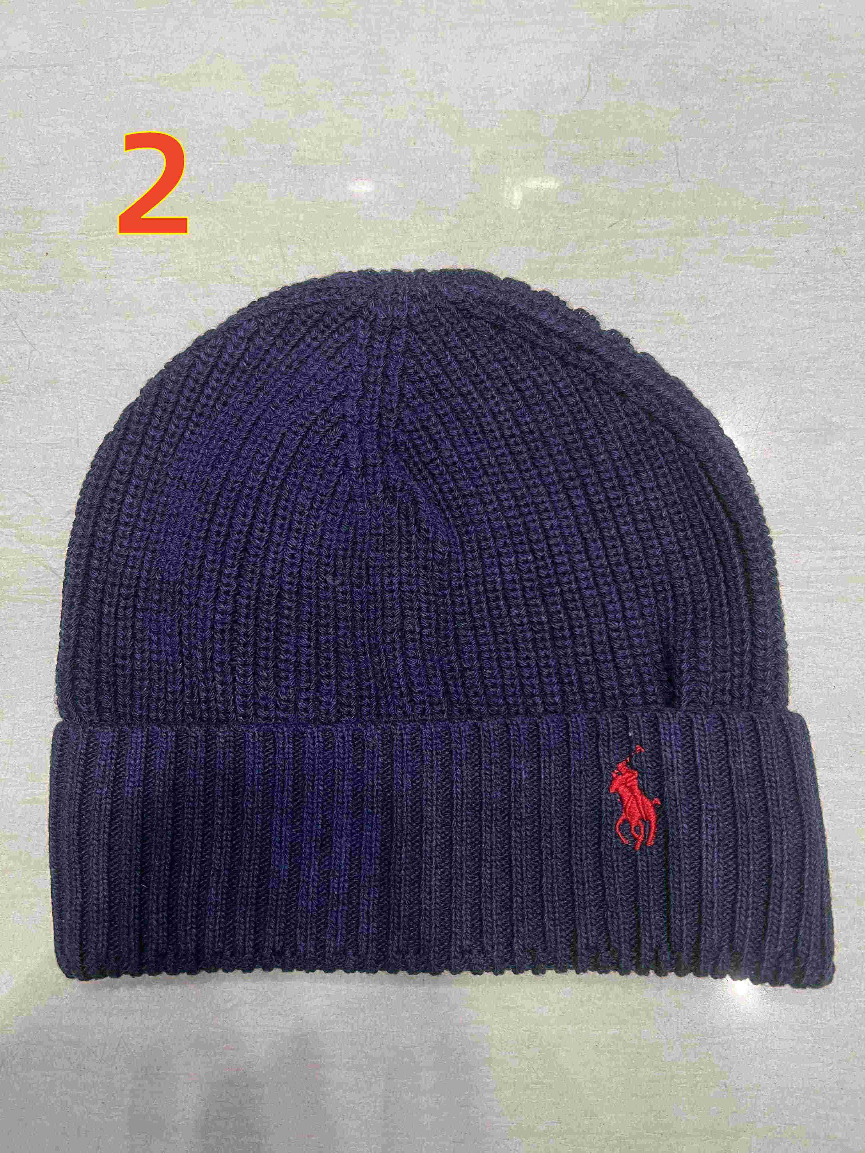 22.99$   POLO   206-4911-M gallery