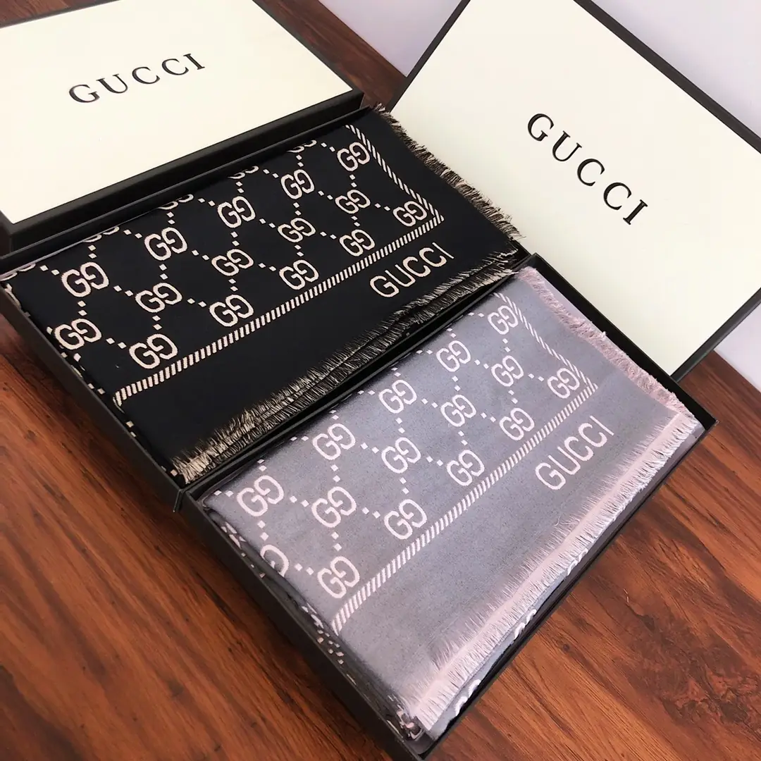 23.98$  GUCCl-311-Scarf   3204-M gallery