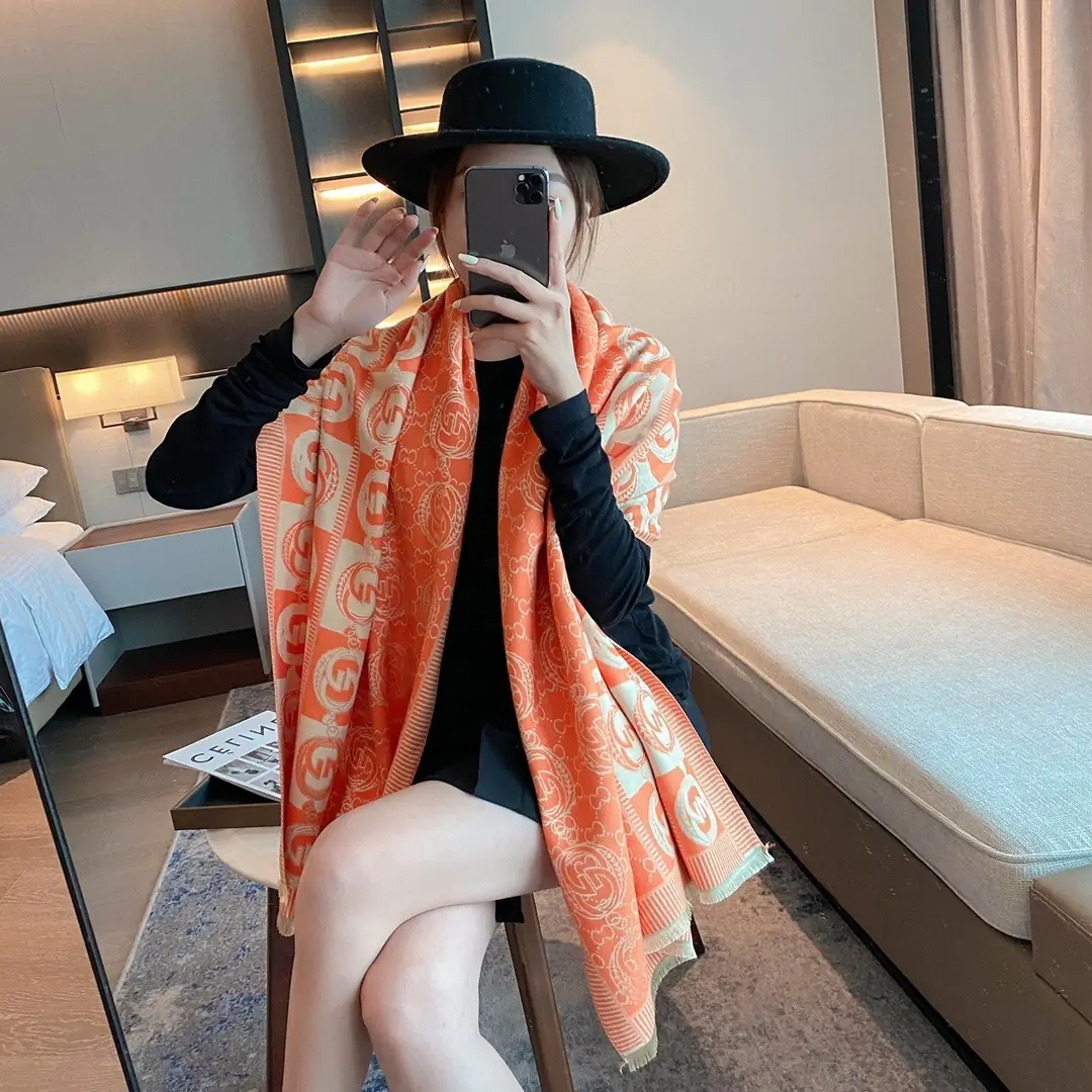 23.98$  GUCCl-Scarf   3205-M gallery