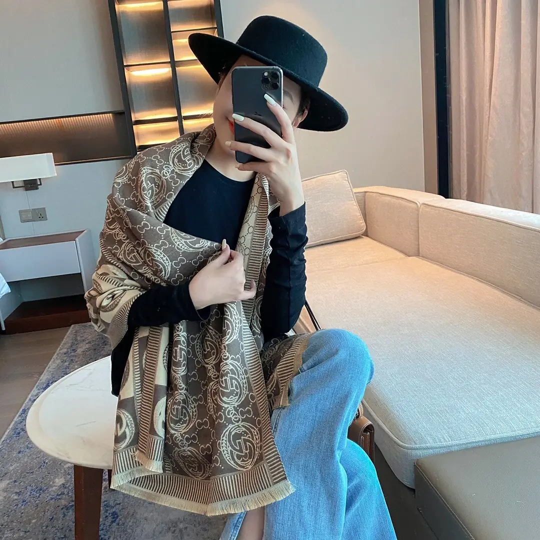 23.98$  GUCCl-Scarf   3205-M gallery