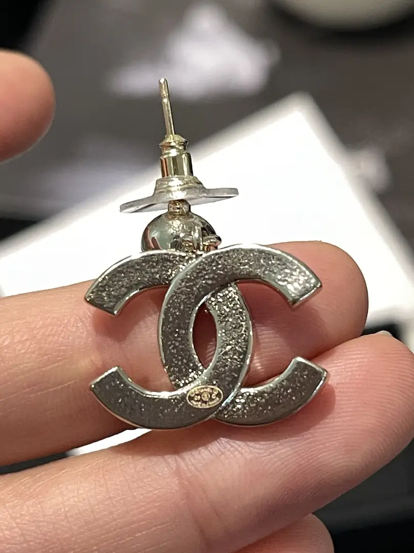 23.99$  Chanel  4918-M gallery