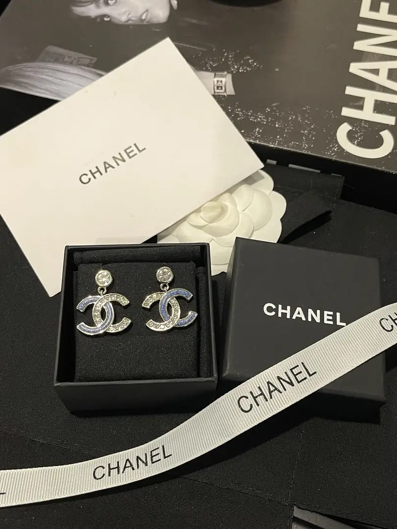 23.99$  Chanel  4918-M gallery