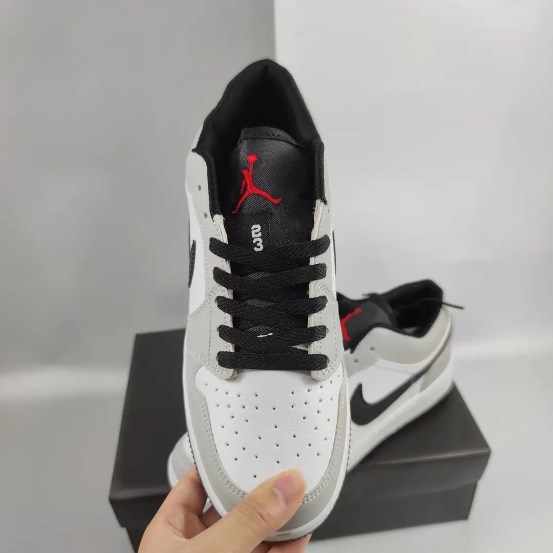 24.88$Nikr   3972-M gallery