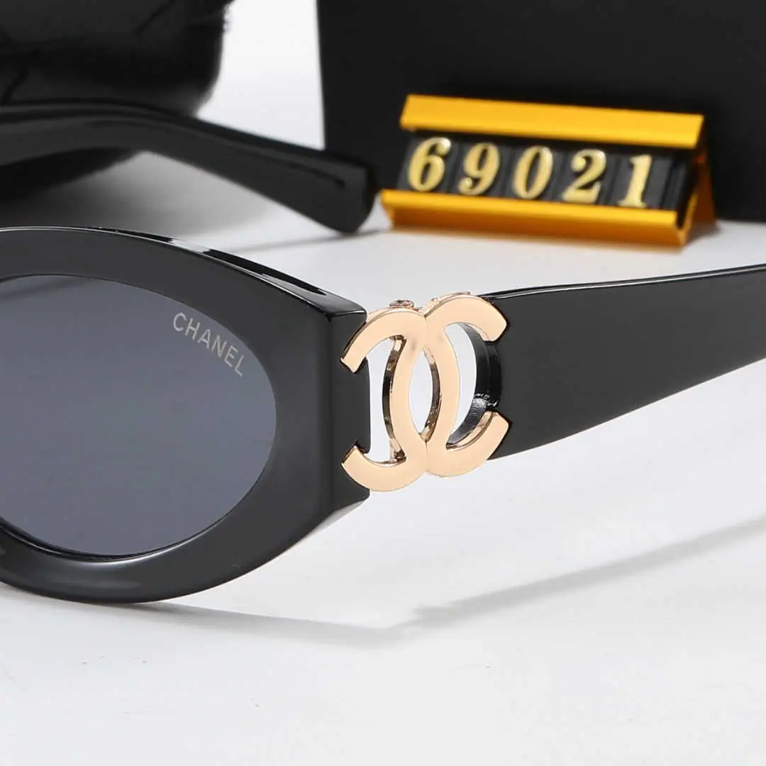 24.99$  CHANEL  FF-4688-M gallery