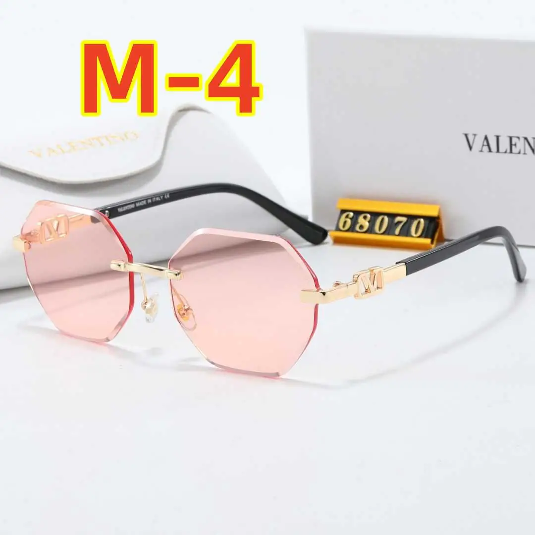 24.99$  Valentino  FF-4689-M gallery