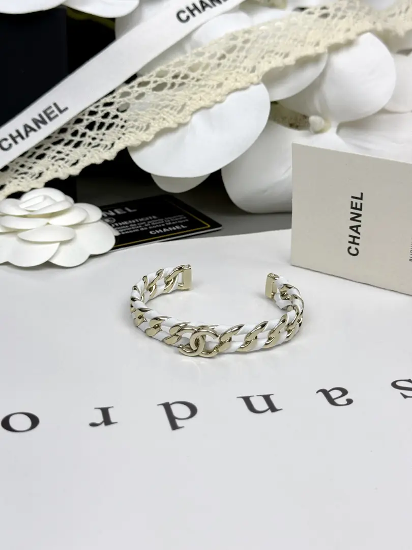 25.55$  Chanel   4919-M gallery