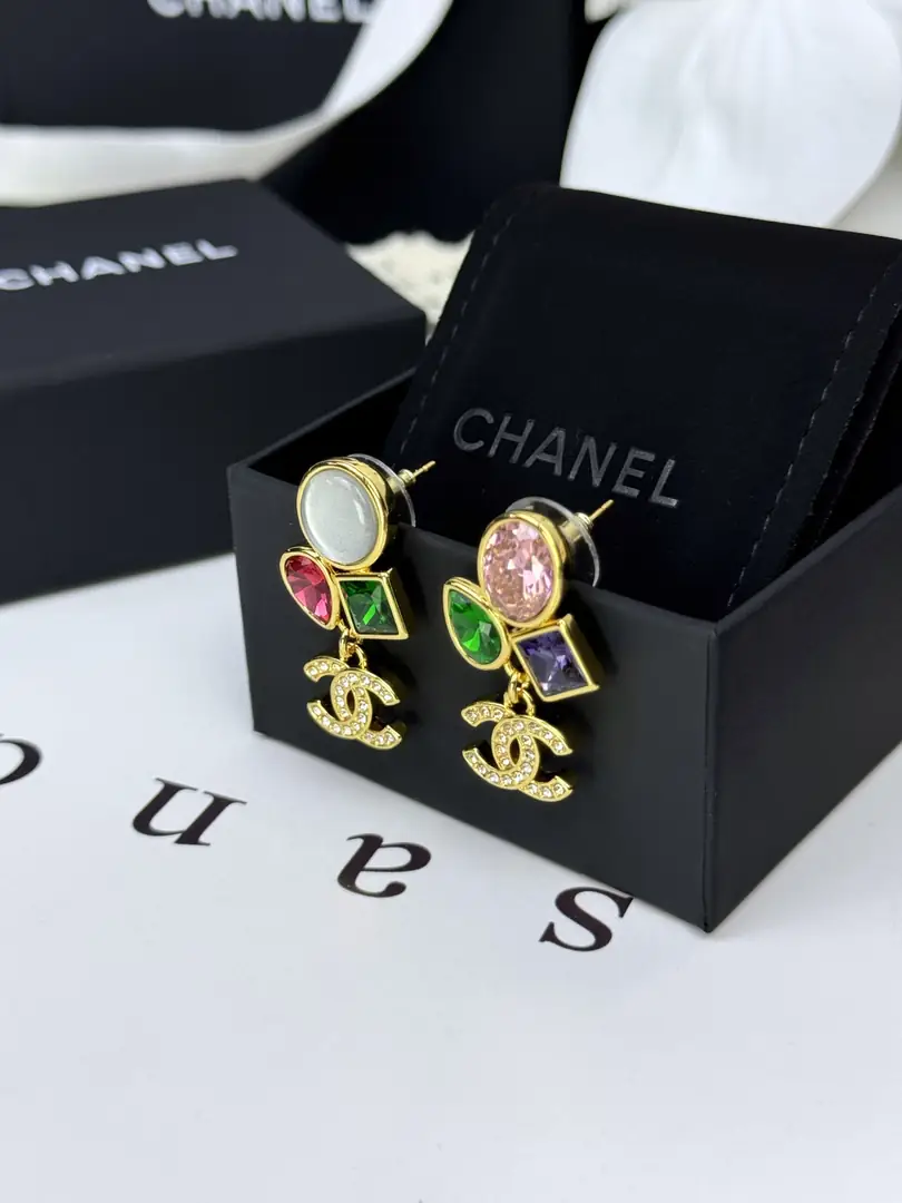 25.99$ Chanel   4915-M gallery