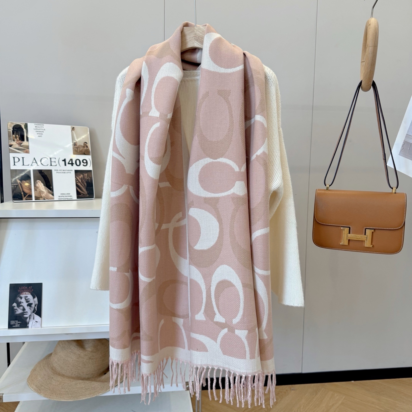 26.99$  Coach   4922-M gallery