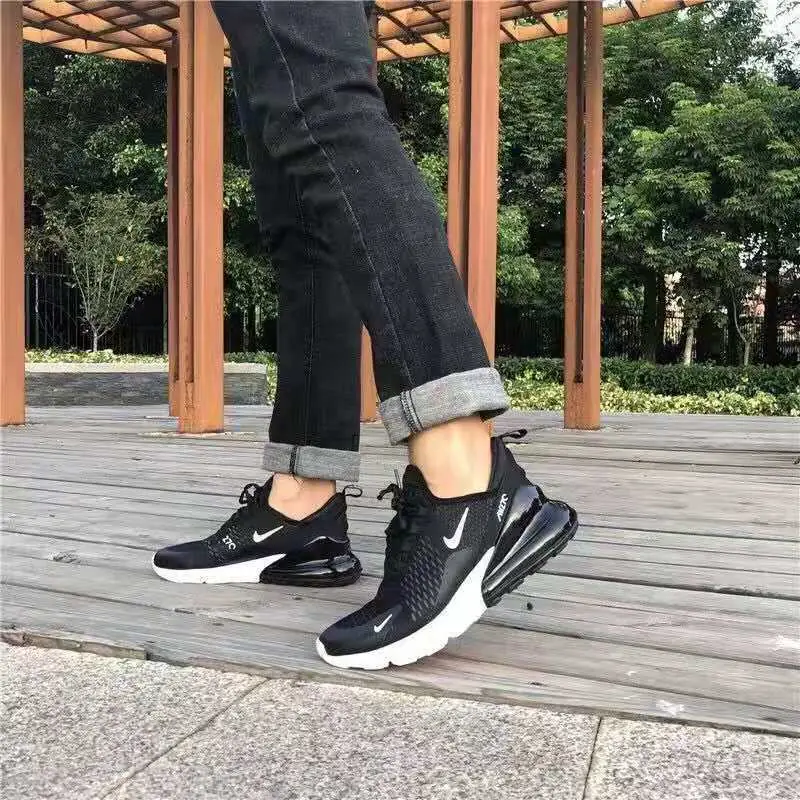 27.86$ Nike 270    shu-3833-M gallery