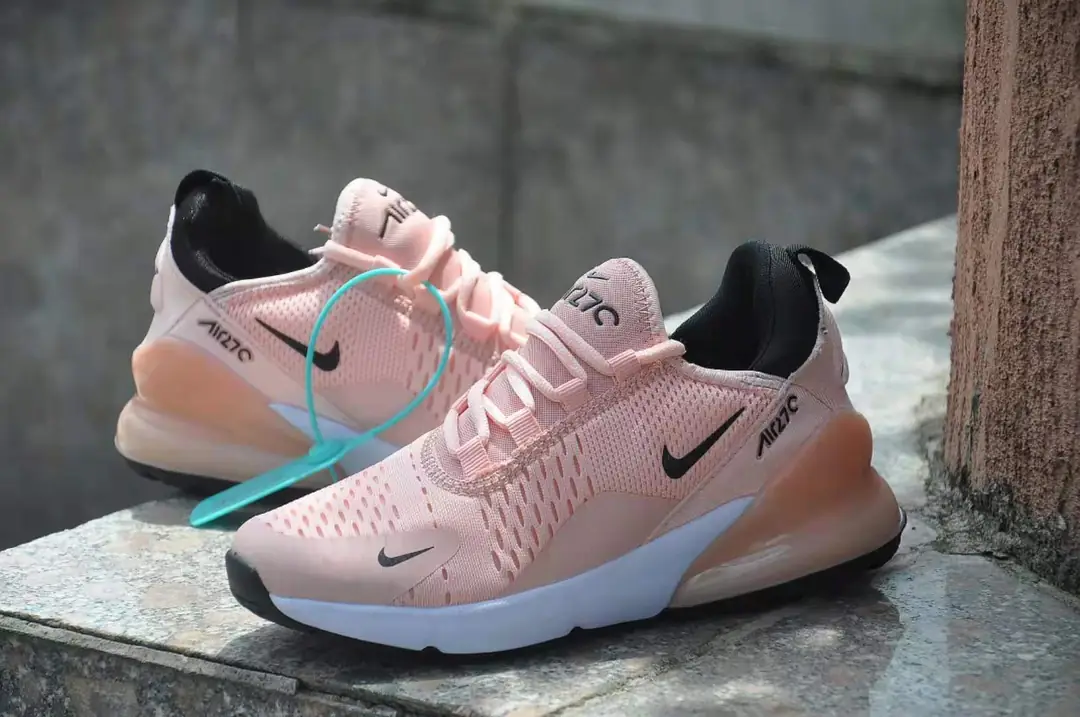 27.86$ Nike 270    shu-3833-M gallery