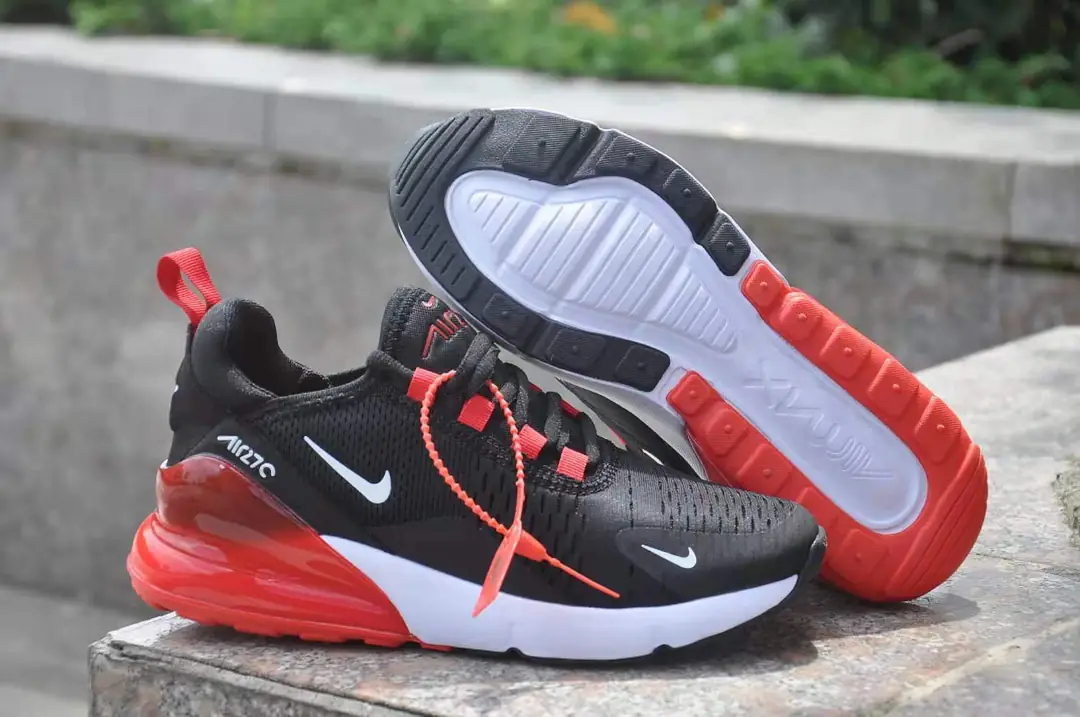 27.86$ Nike 270    shu-3833-M gallery