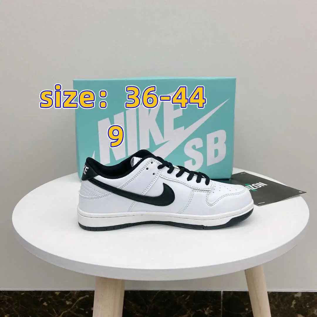 29.99$  NIKE   3776-M gallery