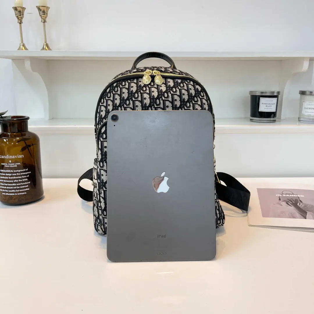 30.75$  DR 301-4677-M gallery