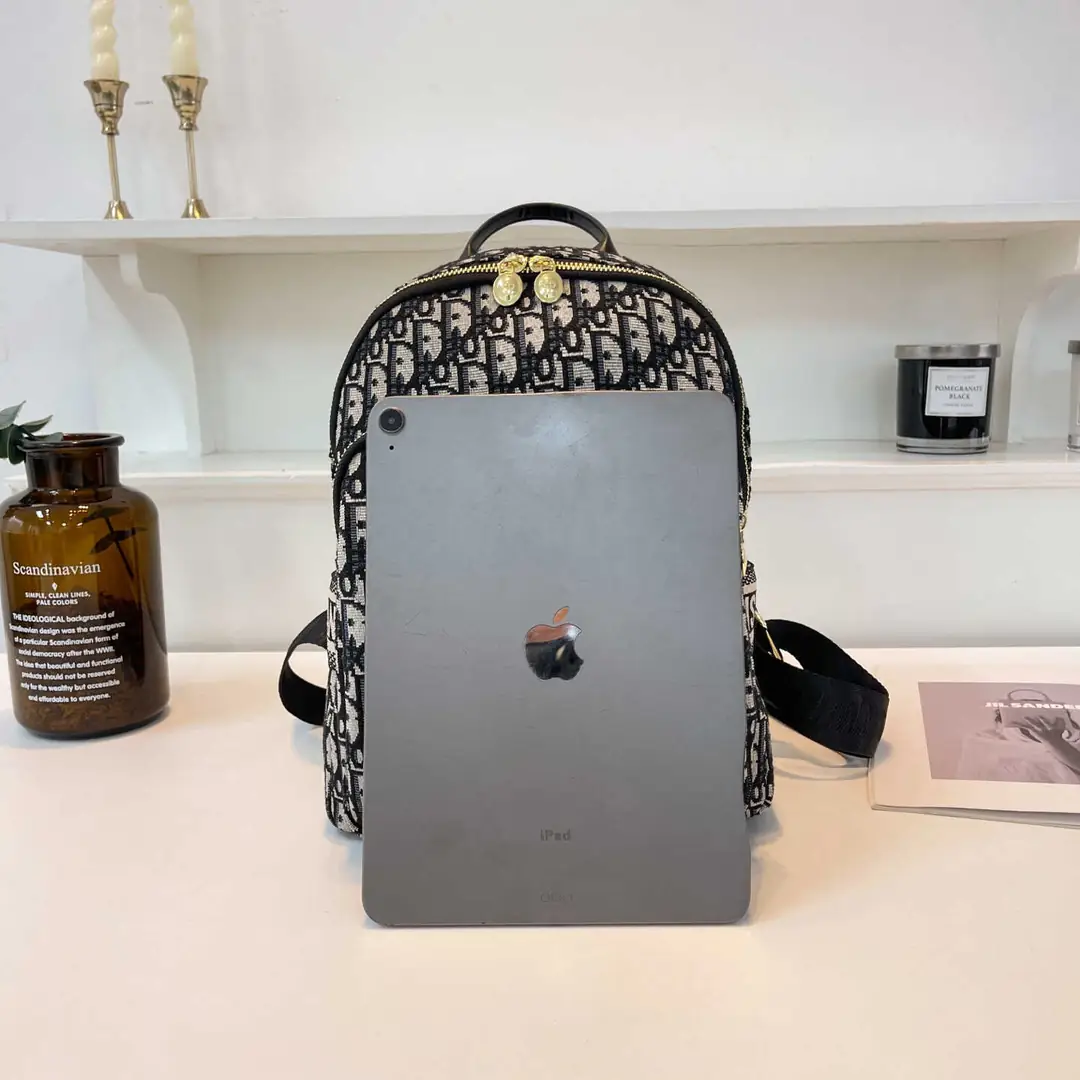 30.75$  DR 301-4677-M gallery