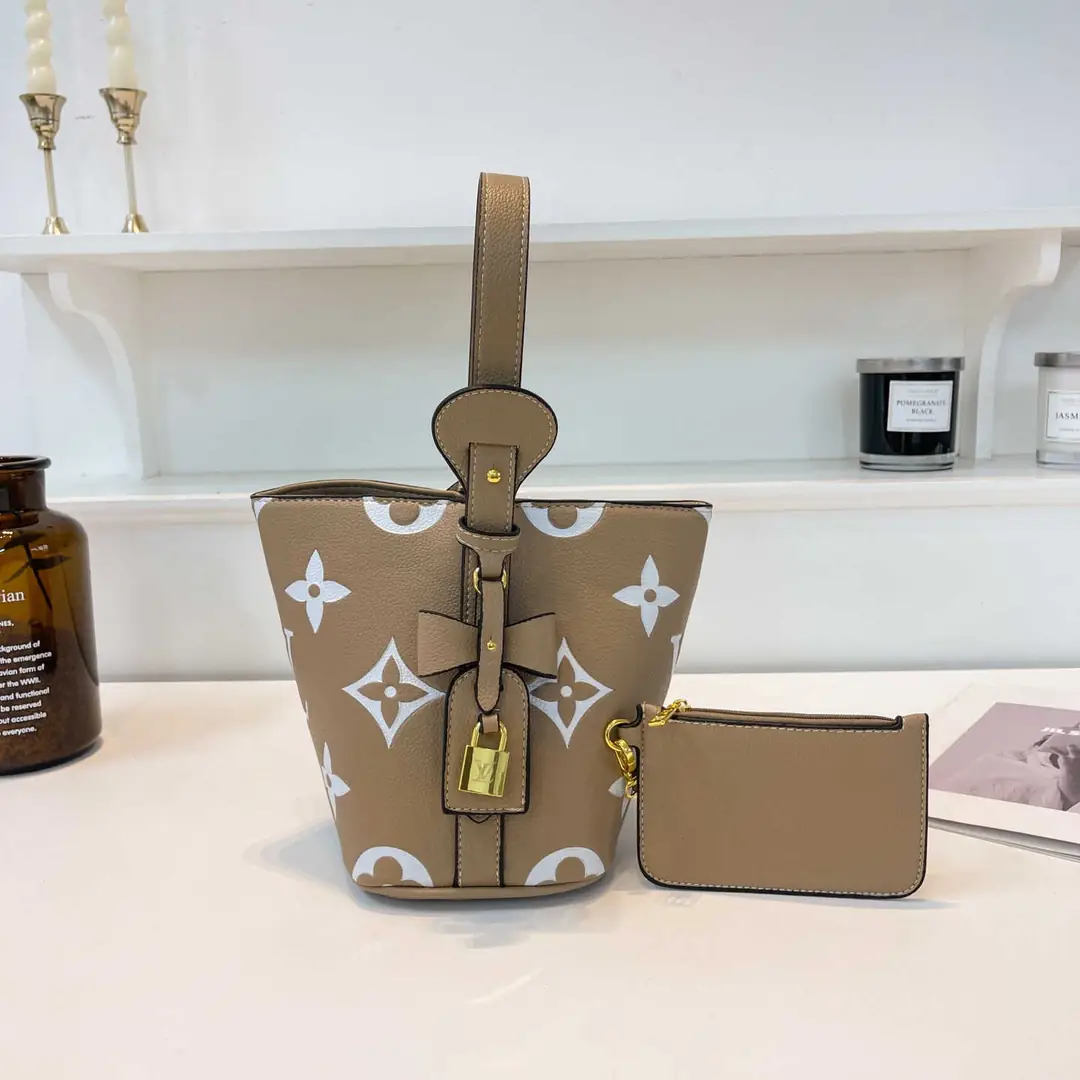 30.75$  LV  301-4674-M gallery