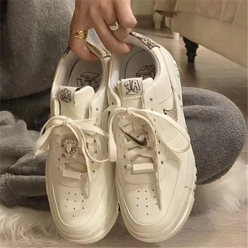 31.44$ AJ  shu-3658-M gallery