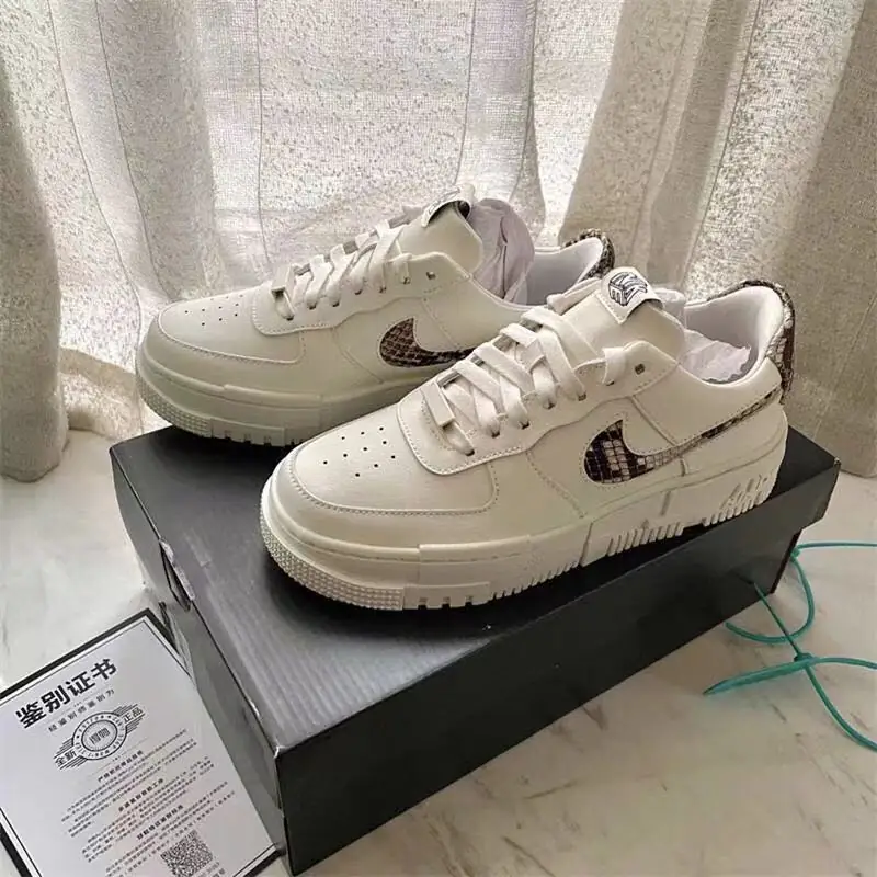 31.44$ AJ  shu-3658-M gallery