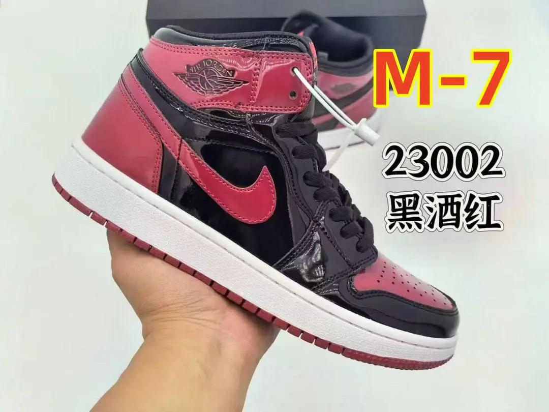 33.82$  NIKE  207-4722-M gallery