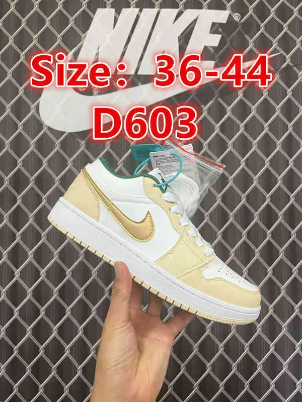 34.88$Nike    4833-M gallery