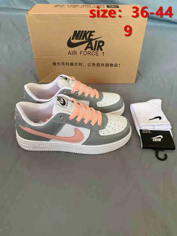 34.99$   NIKE   4936-M gallery