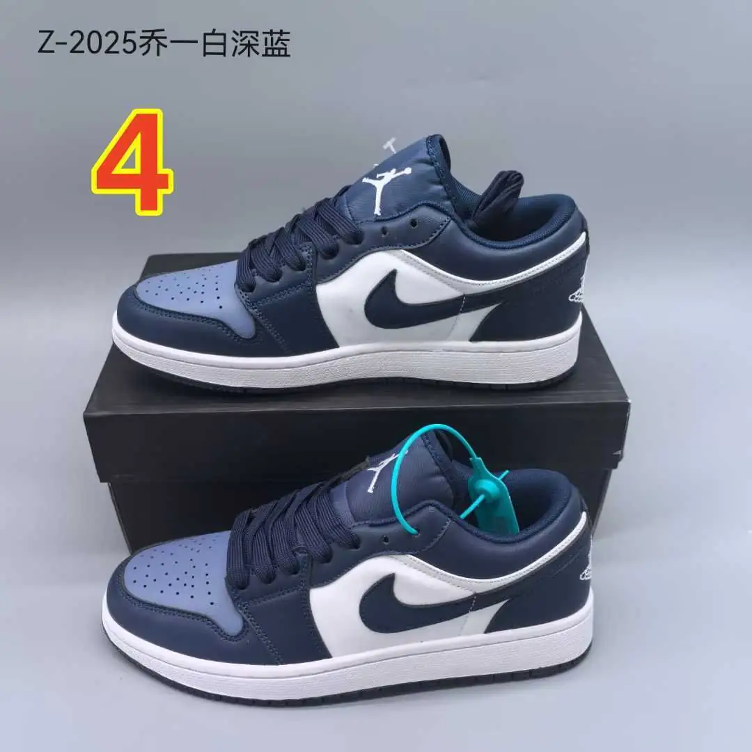 35.82$  AJ1   109-4742-M gallery