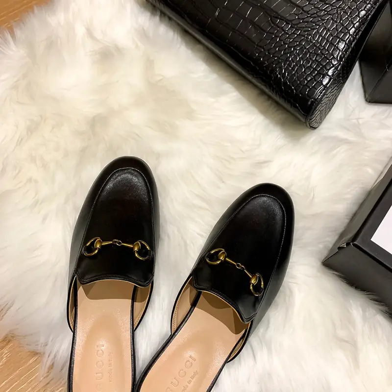 36.66$   Gucci slippers   3602-M gallery